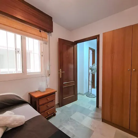 Centrico Y Acogedor Apartamento. New!! * Málaga